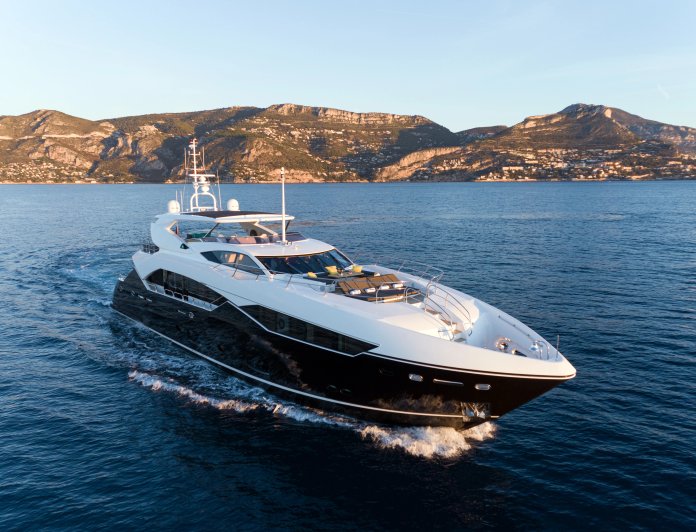 OKSANCHIK yacht — 34.65m Sunseeker motor yacht