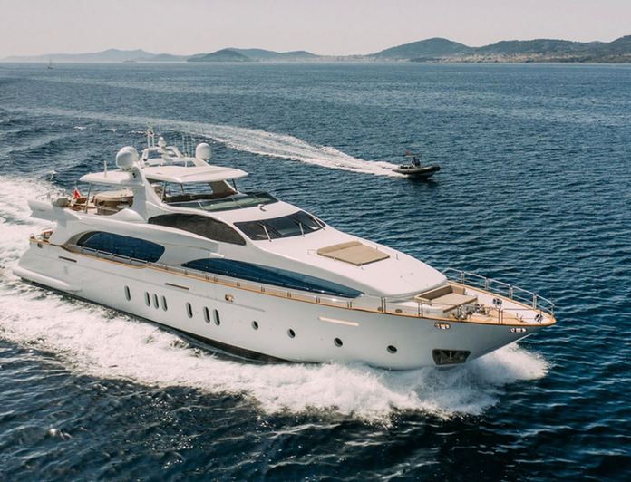 ARTEMY yacht — 35.4m Azimut motor yacht