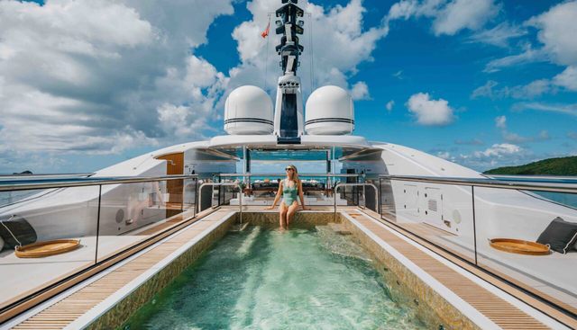 QUANTUM OF SOLACE yacht — Quantum of Solace Yacht 2