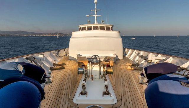 SECRET LIFE yacht — Secret Life Yacht 2