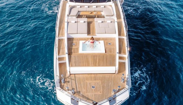 OWO yacht — OWO Yacht 2