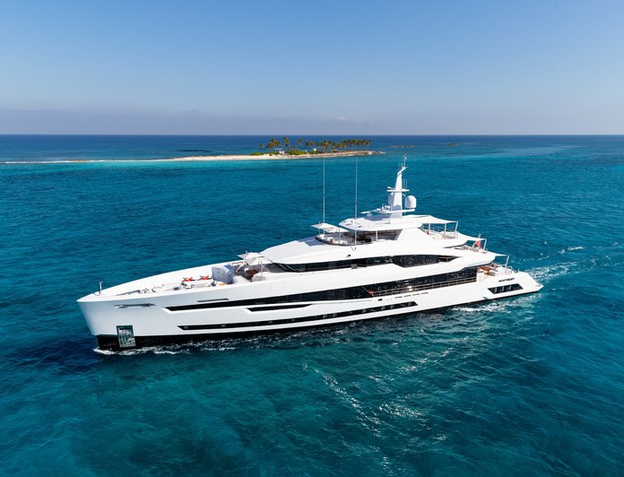 SANTOSHA yacht