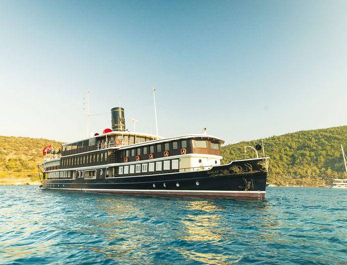 HALAS 71 yacht — 52.3m Fairfield Shipping C motor yacht