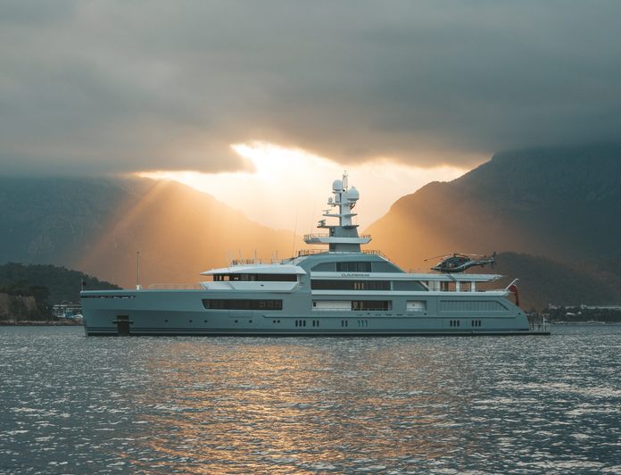 CLOUDBREAK yacht — 75.29m Abeking & Rasmussen motor yacht