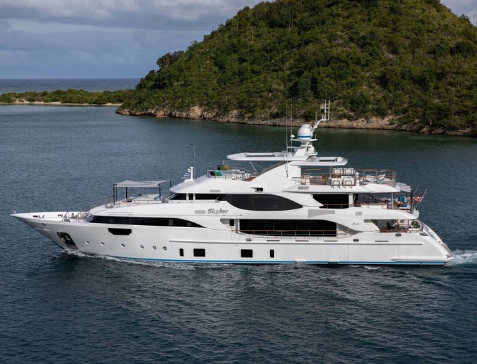 JODI ANN yacht — 42.6m Benetti motor yacht