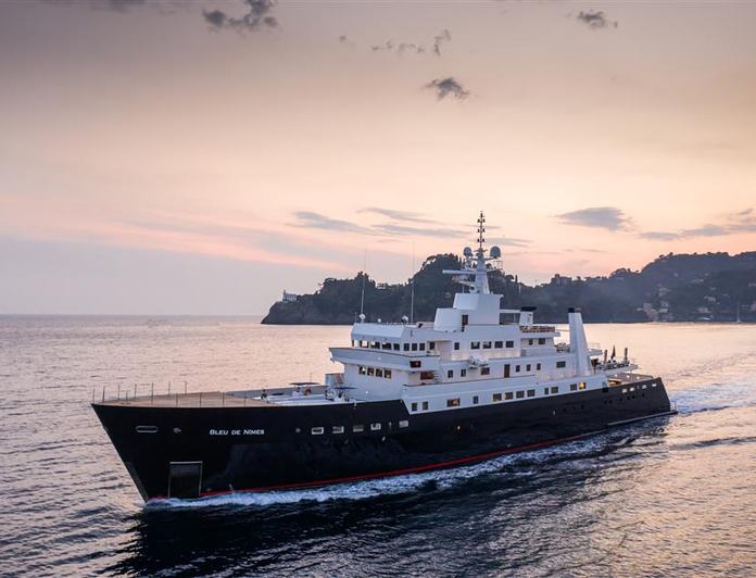 BLEU DE NIMES yacht — 72.24m Clelands Shipbuildin motor yacht