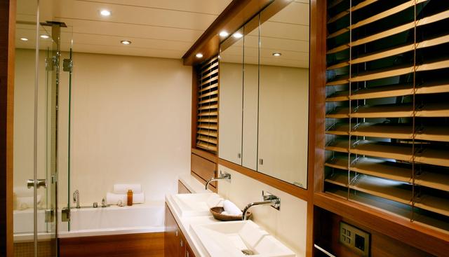 WATER TOY III yacht — Water Toy III Yacht 3