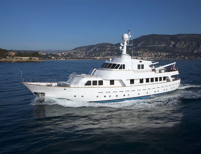 MIZAR yacht — 32m Benetti motor yacht
