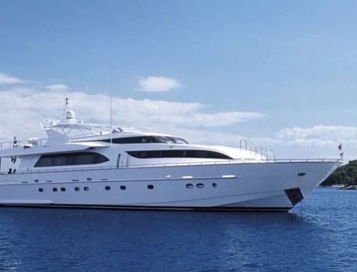 ROYAL LIFE yacht — 35.1m Falcon Yachts motor yacht