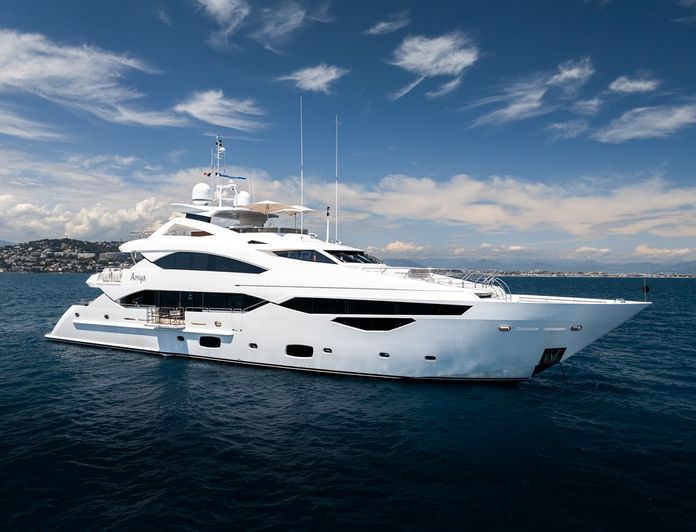 ANYA yacht — 40.05m Sunseeker motor yacht