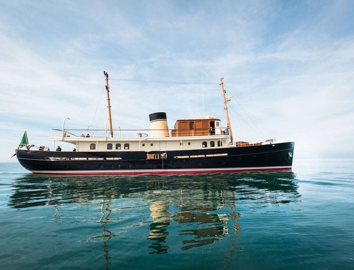 TARANSAY yacht — 39m Rossinavi motor yacht