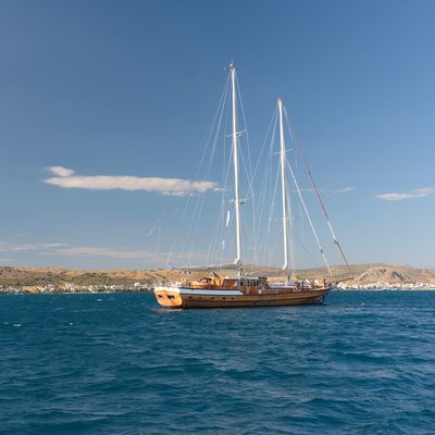 ENTRE CIELOS yacht — Entre Cielos Yacht 12