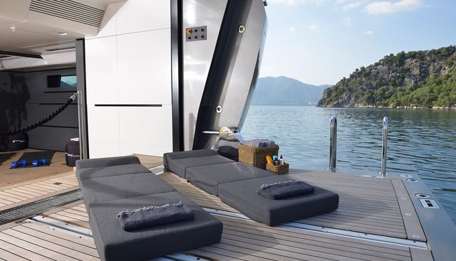 FX yacht — FX Yacht 5