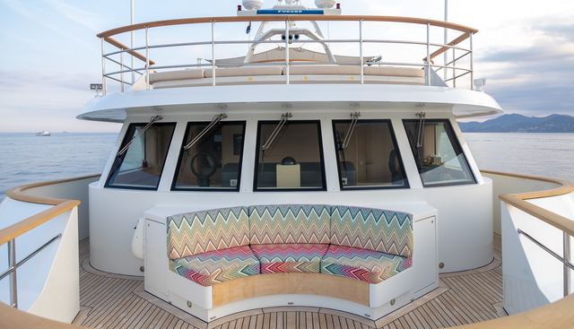 ROBBIE BOBBY yacht — Robbie Bobby Yacht 2