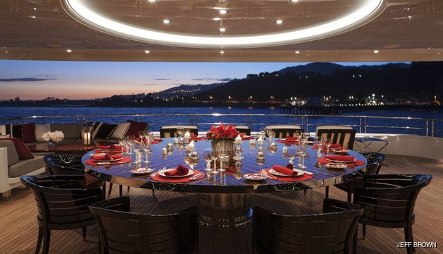 INVICTUS yacht — Invictus Yacht 4