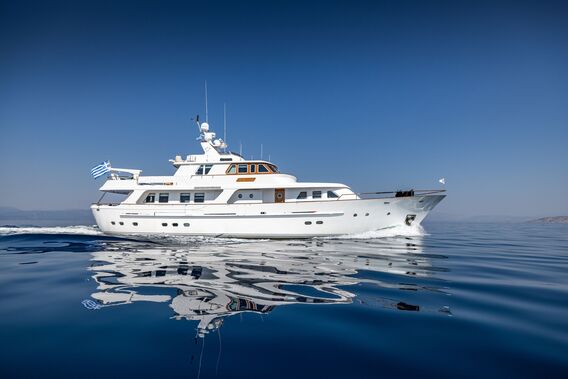 SUNCOCO yacht — 31.39m Lowland Yachts motor yacht