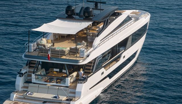 H&CO yacht — H&CO Yacht 5