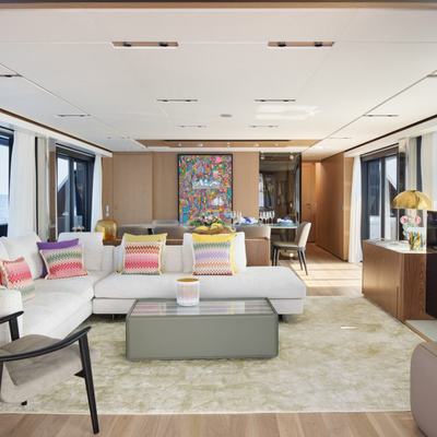 H&CO yacht — H&CO Yacht 11