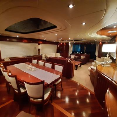 NAUGHTY BY NATURE yacht — Naughty By Nature Yacht 12