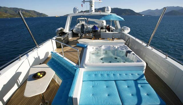 APNA yacht — Apna Yacht 2