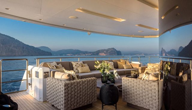 MR T yacht — Mr T Yacht 3