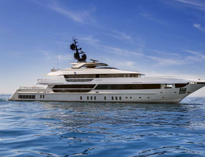 AILY yacht — 52m Sanlorenzo motor yacht