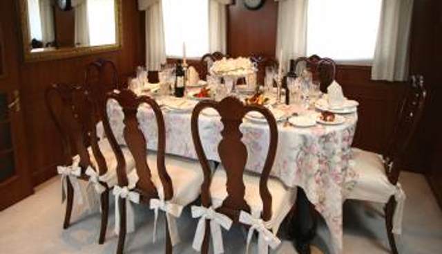 DAUNTLESS yacht — Dauntless Yacht 3