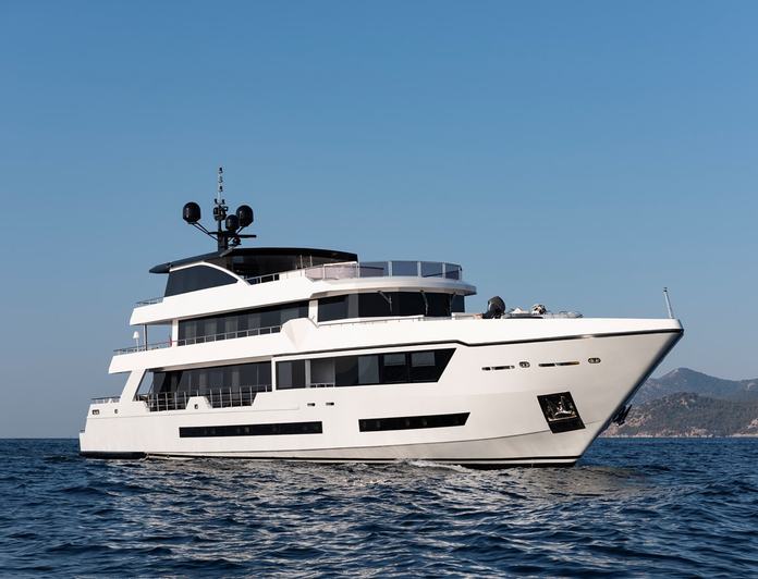 OCEAN BREEZE yacht — 42.31m Urkmezler Yachts motor yacht