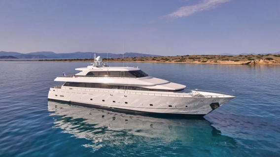 LET IT BE yacht — 35.97m Tecnomarine motor yacht