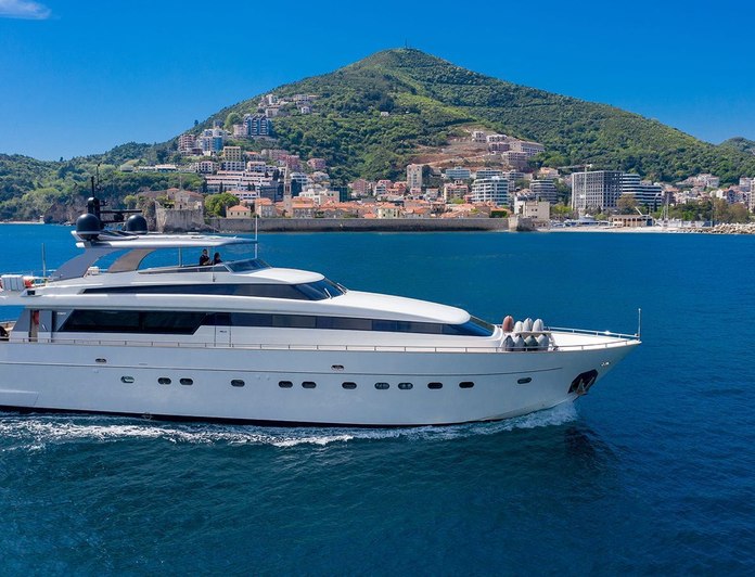 PERTULA yacht — 30.48m Sanlorenzo motor yacht