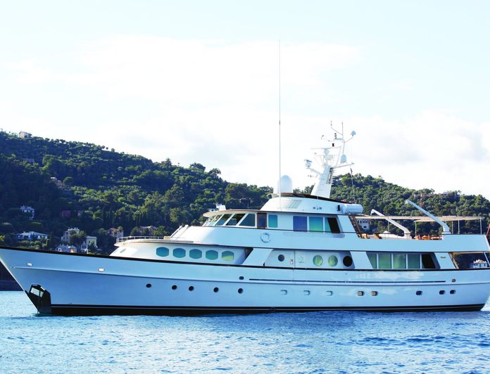 C SIDE yacht — 34.4m Feadship motor yacht