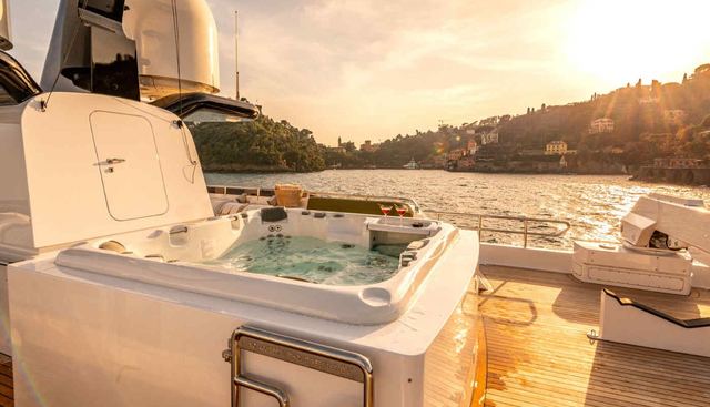 UNEXPECTED yacht — Unexpected Yacht 2