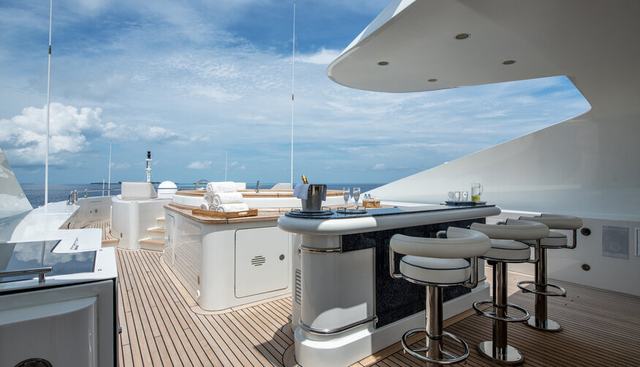 JAGUAR yacht — Jaguar Yacht 3