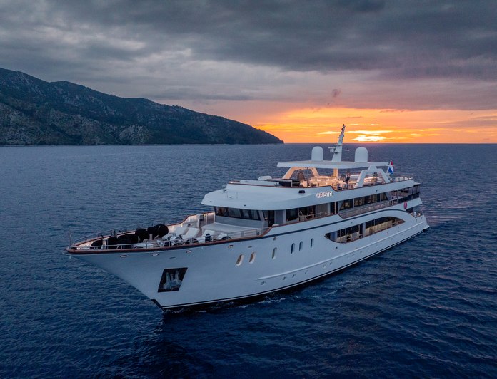 CRISTAL yacht — 48.89m Custom motor yacht