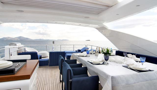 MEMORIES TOO yacht — Memories Too Yacht 3