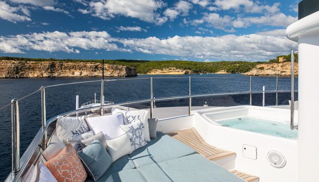 EMERALD yacht — Emerald Yacht 2