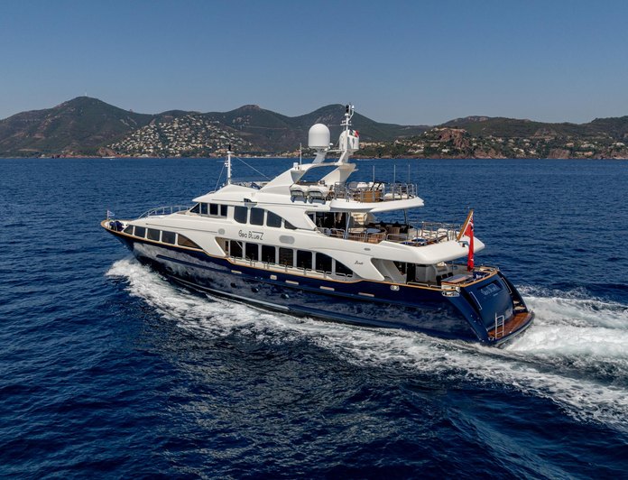 SEA BLUEZ yacht — 36.58m Benetti motor yacht