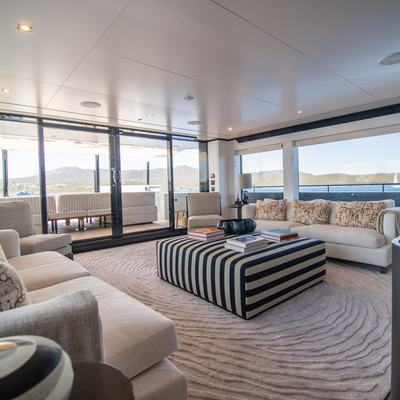 FOX yacht — Fox Yacht 12