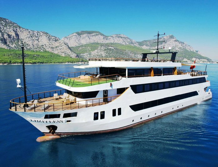 LIMITLESS yacht — 56m Custom motor yacht