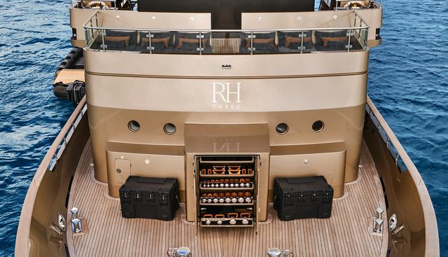 RH THREE yacht — RH Three Yacht 4