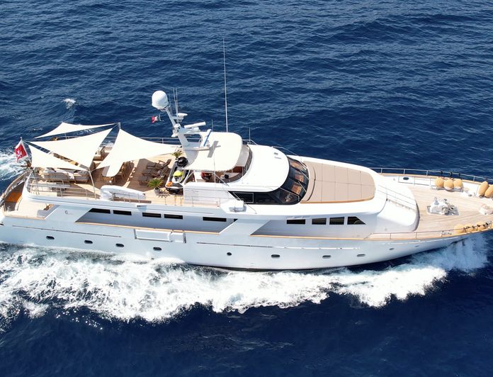 ESPINOLA yacht — 34.7m Codecasa motor yacht